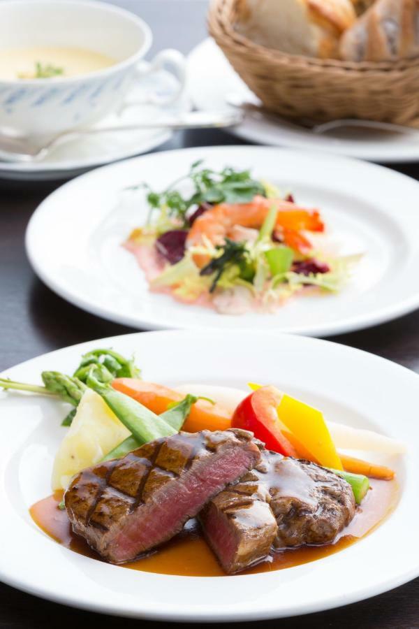 เดอะ เกิร์นซีย์ โฮเต็ลแอนด์รีสอร์ต Hotel Taketa ภายนอก รูปภาพ